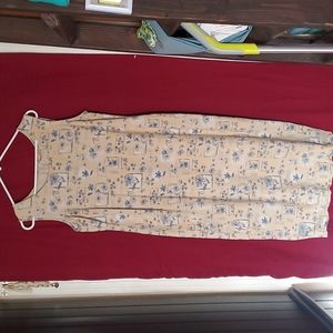 **Women's Floral Sleeveless Maxi Dress
